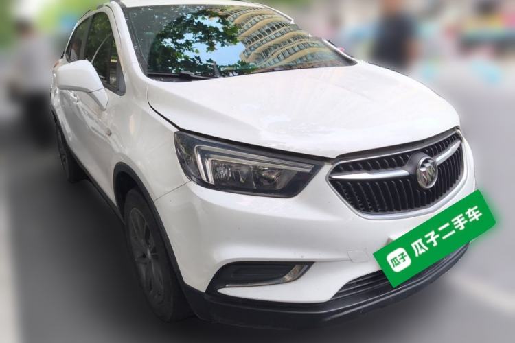 Used Buick Encore 2018 18T Automatic Two-Wheel Drive Urban Leading Model Front Right 45 Deg