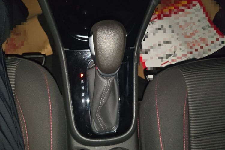 Used Buick Encore 2018 18T Automatic Two-Wheel Drive Urban Leading Model Gear Lever