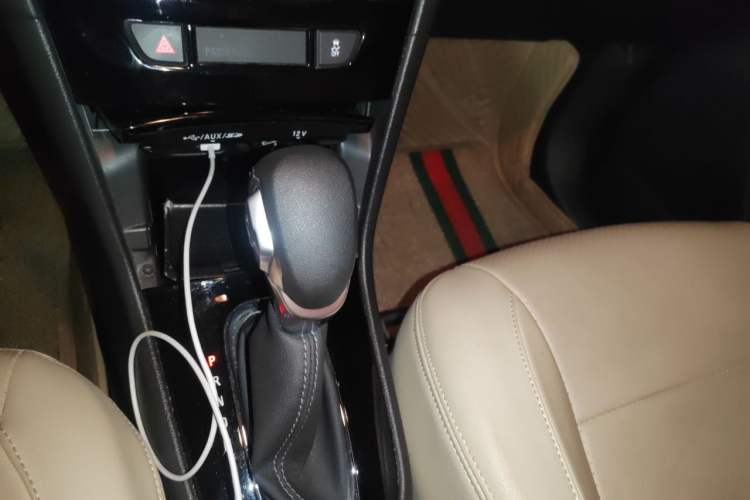 Used Buick Encore 2018 18T Automatic Two-Wheel Drive Urban Elite Model Gear Lever