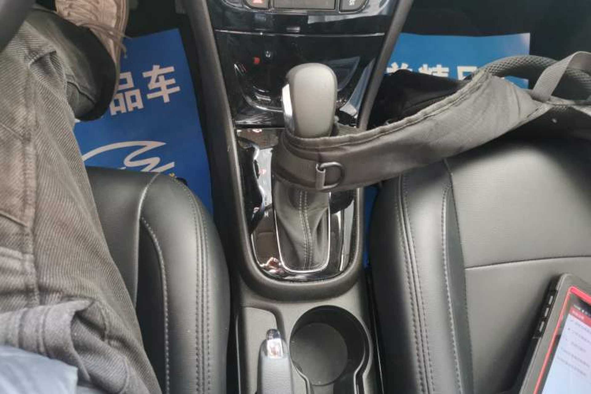 Used Buick Encore 2018 18T Automatic Two-Wheel Drive Urban Leading Model Gear Lever