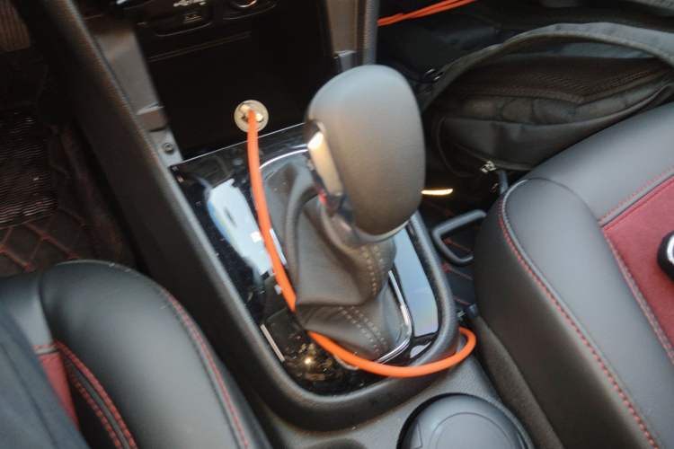 Used Buick Encore 2018 18T Automatic Two-Wheel Drive Urban Elite Model Gear Lever