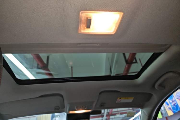 Used Buick Encore 2018 18T Automatic Two-Wheel Drive Urban Leading Model Headliner