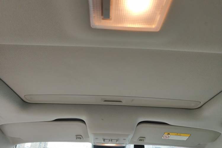 Used Buick Encore 2018 18T Automatic Two-Wheel Drive Urban Leading Model Headliner