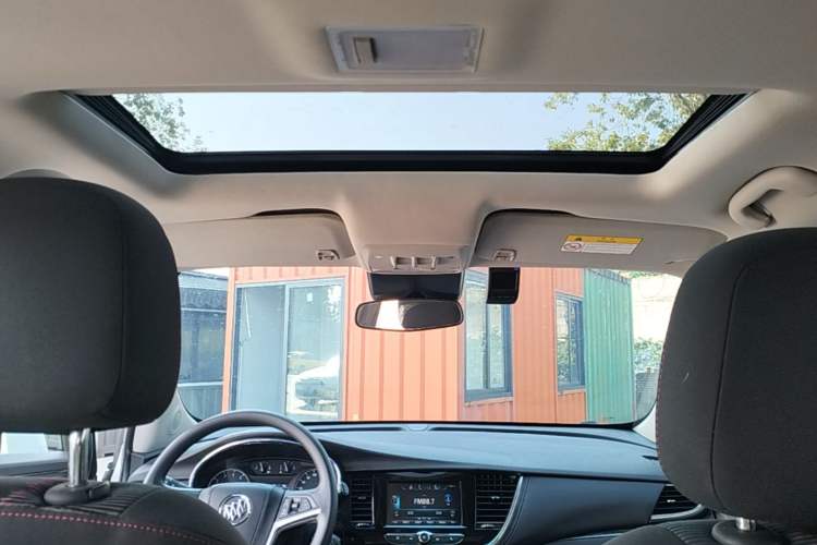 Used Buick Encore 2018 18T Automatic Two-Wheel Drive Urban Leading Model Headliner