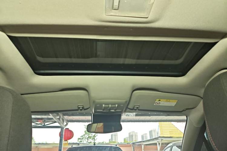 Used Buick Encore 2018 18T Automatic Two-Wheel Drive Urban Leading Model Headliner
