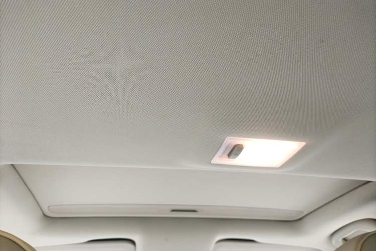 Used Buick Encore 2018 18T Automatic Two-Wheel Drive Urban Leading Model Headliner