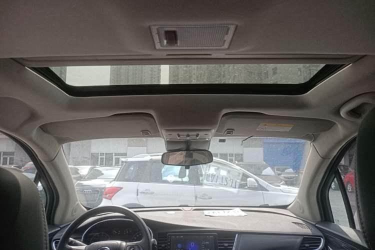 Used Buick Encore 2018 18T Automatic Two-Wheel Drive Urban Leading Model Headliner