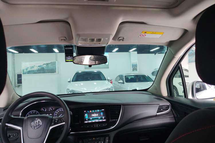 Used Buick Encore 2018 18T Automatic Two-Wheel Drive Urban Leading Model Headliner