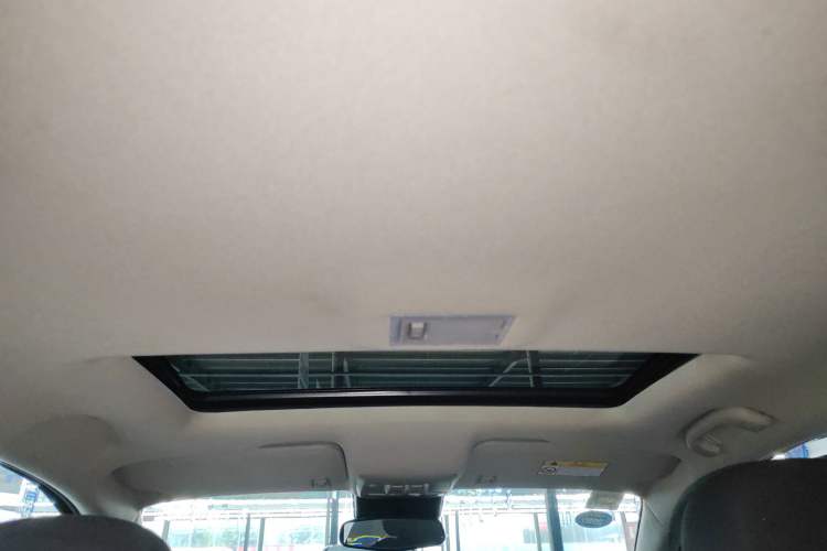 Used Buick Encore 2018 18T Automatic Two-Wheel Drive Urban Leading Model Headliner