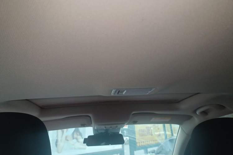 Used Buick Encore 2018 18T Automatic Two-Wheel Drive Urban Leading Model Headliner