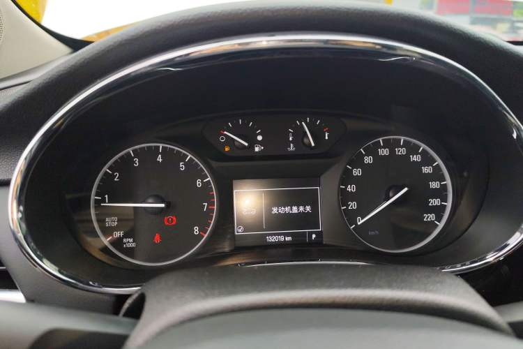 Used Buick Encore 2018 18T Automatic Two-Wheel Drive Urban Leading Model Instrument Cluster