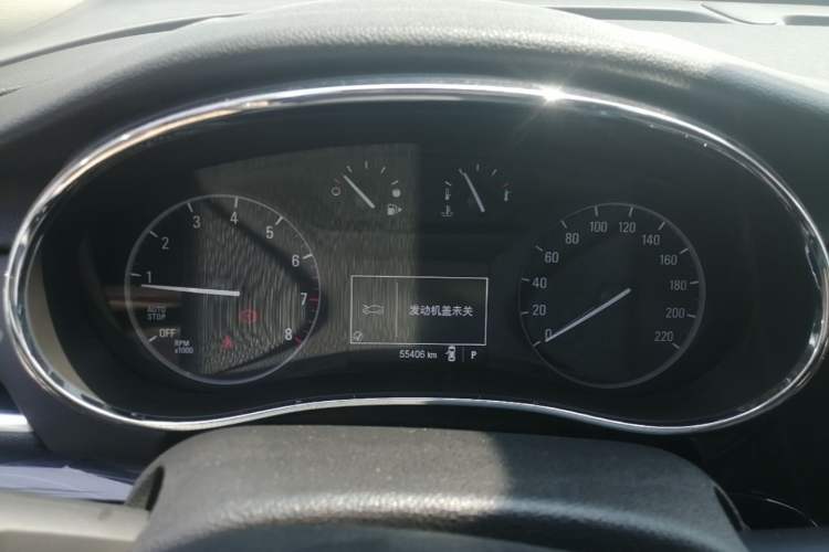 Used Buick Encore 2018 18T Automatic Two-Wheel Drive Urban Leading Model Instrument Cluster