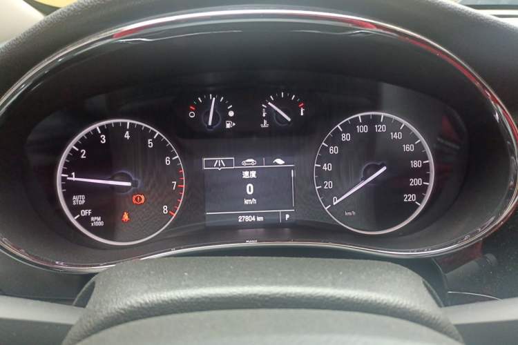 Used Buick Encore 2018 18T Automatic Two-Wheel Drive Urban Leading Model Instrument Cluster