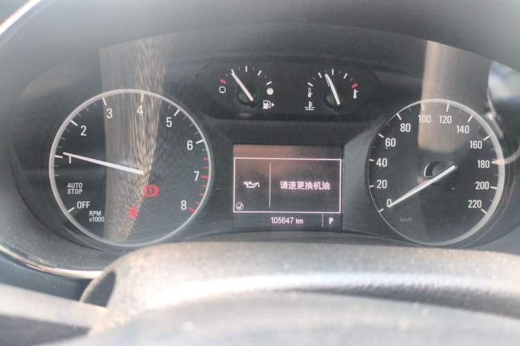 Used Buick Encore 2018 18T Automatic Two-Wheel Drive Urban Leading Model Instrument Cluster