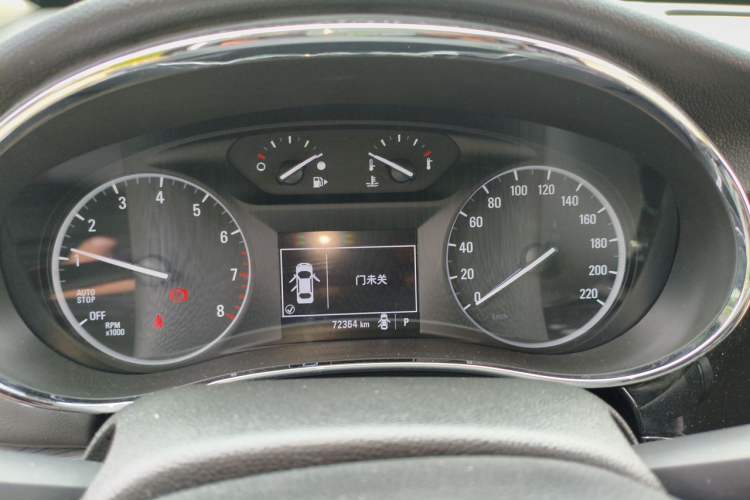 Used Buick Encore 2018 18T Automatic Two-Wheel Drive Urban Leading Model Instrument Cluster