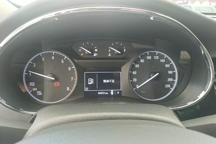 Used Buick Encore 2018 18T Automatic Two-Wheel Drive Urban Leading Model Instrument Cluster
