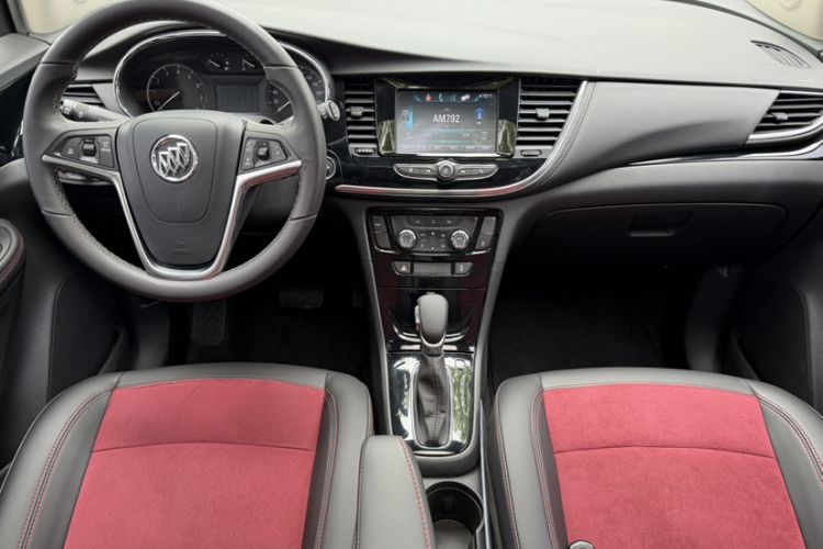 Used Buick Encore 2018 18T Automatic Two-Wheel Drive Urban Elite Model Interior 1