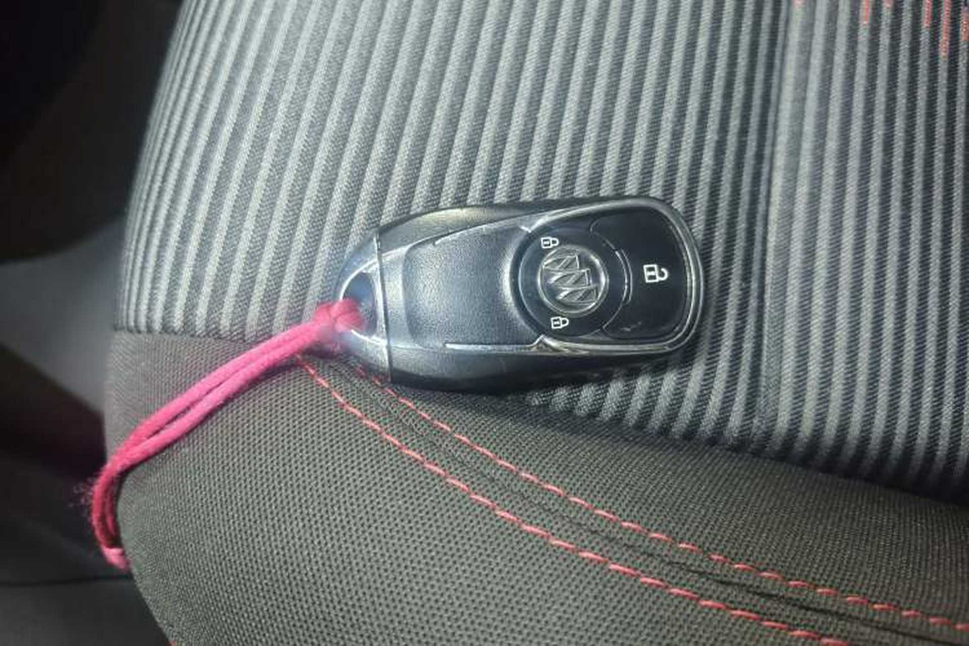 Used Buick Encore 2018 18T Automatic Two-Wheel Drive Urban Fashion Model Interior 1