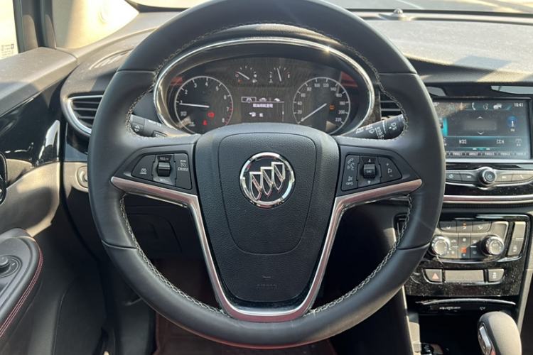 Used Buick Encore 2018 18T Automatic Two-Wheel Drive Urban Elite Model Interior 11