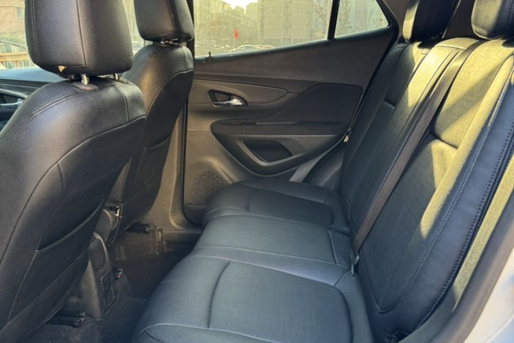 Used Buick Encore 2018 18T Automatic Two-Wheel Drive Urban Leading Model Interior 2