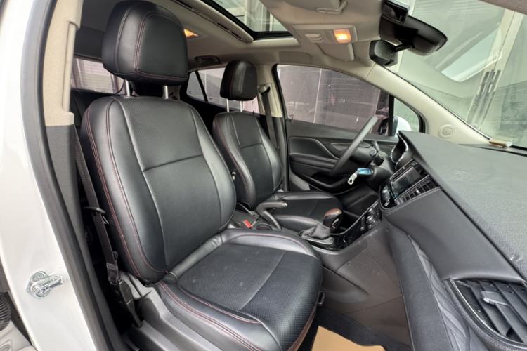 Used Buick Encore 2018 18T Automatic Two-Wheel Drive Urban Leading Model Interior 9