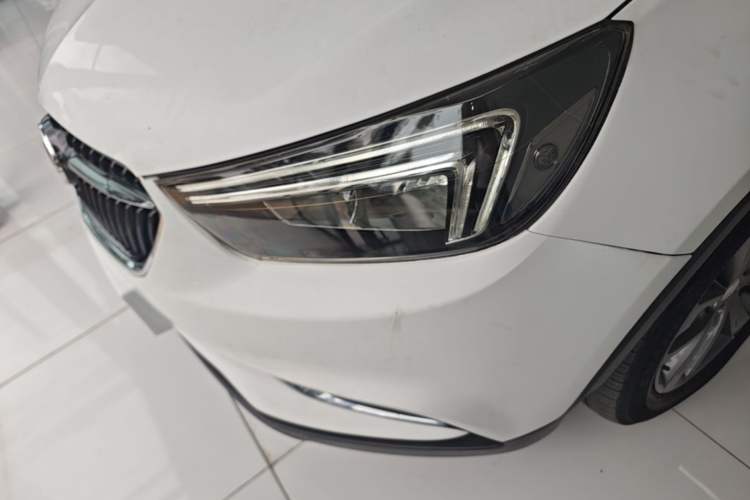 Used Buick Encore 2018 18T Automatic Two-Wheel Drive Urban Leading Model Left Front Headlight