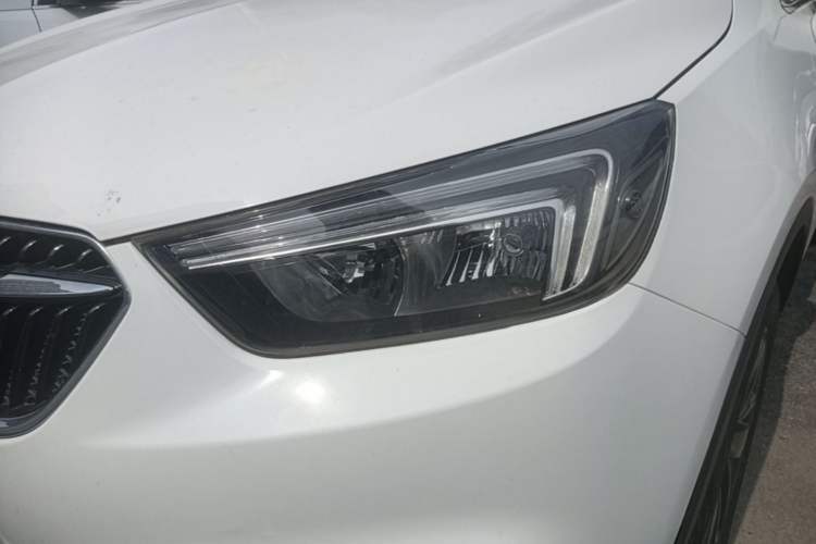 Used Buick Encore 2018 18T Automatic Two-Wheel Drive Urban Leading Model Left Front Headlight