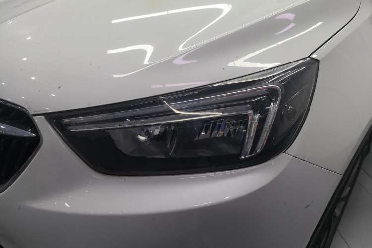 Used Buick Encore 2018 18T Automatic Two-Wheel Drive Urban Leading Model Left Front Headlight