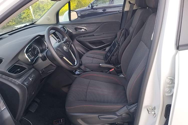 Used Buick Encore 2018 18T Automatic Two-Wheel Drive Urban Leading Model Left Front Seat