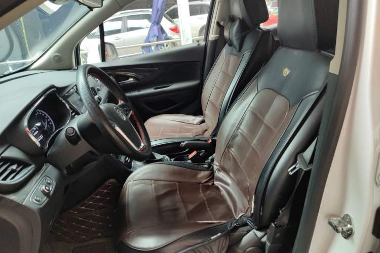 Used Buick Encore 2018 18T Automatic Two-Wheel Drive Urban Leading Model Left Front Seat