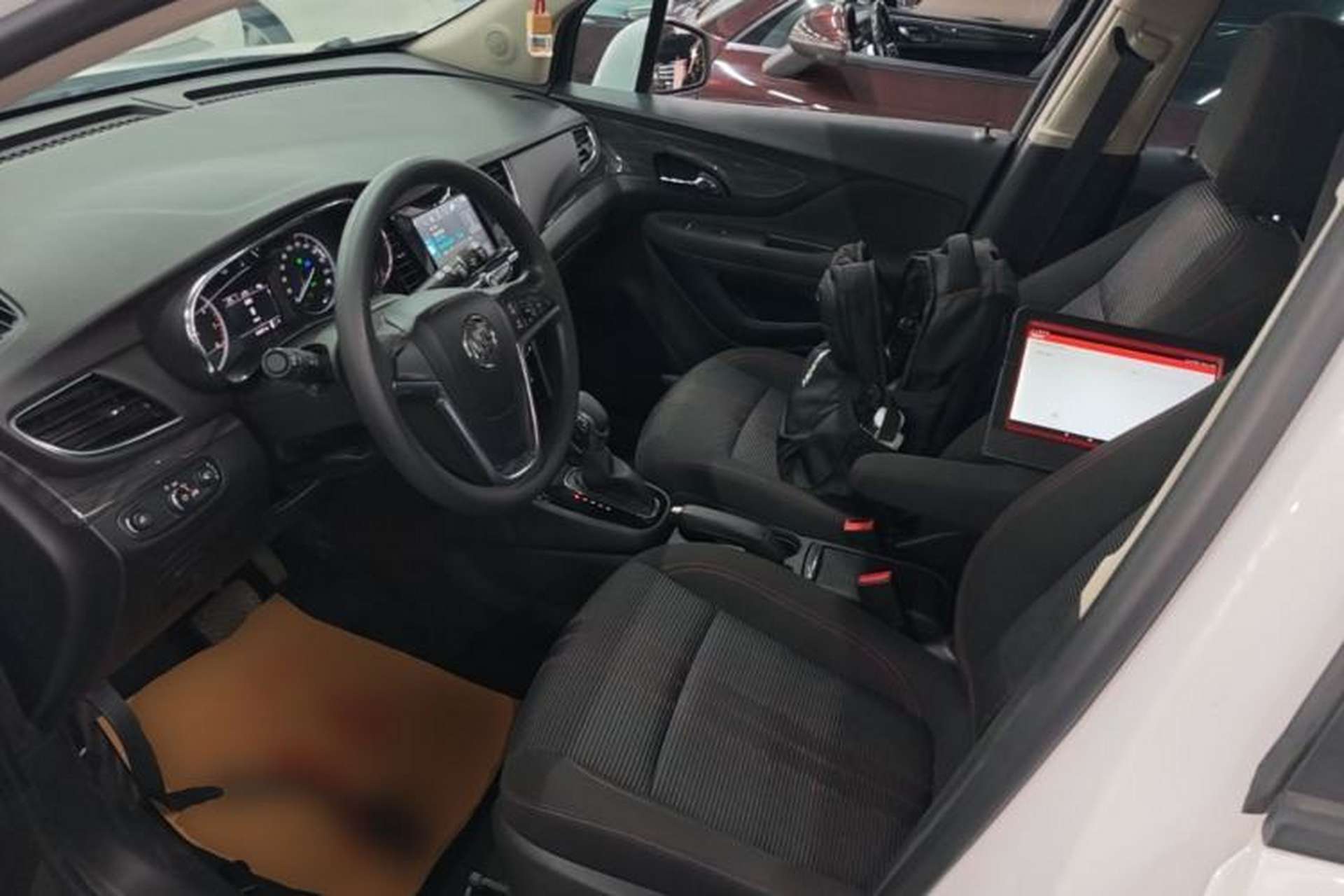 Used Buick Encore 2018 18T Automatic Two-Wheel Drive Urban Leading Model Left Front Seat