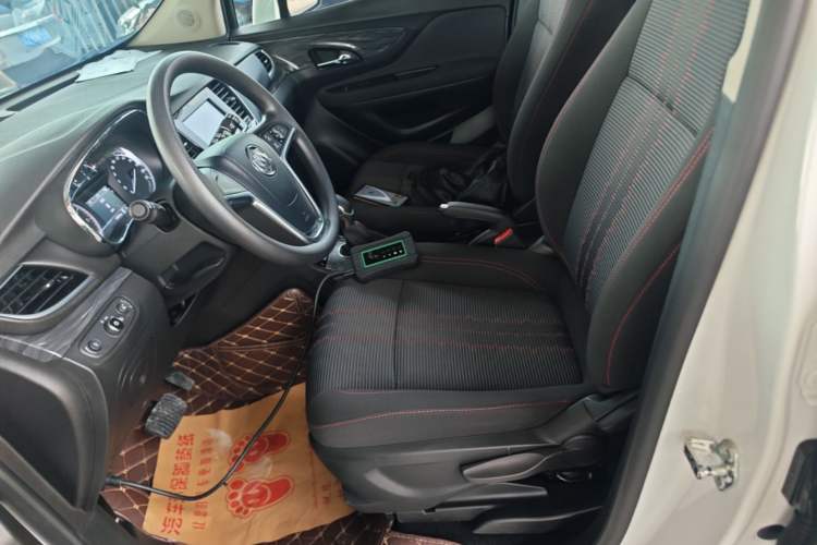 Used Buick Encore 2018 18T Automatic Two-Wheel Drive Urban Leading Model Left Front Seat