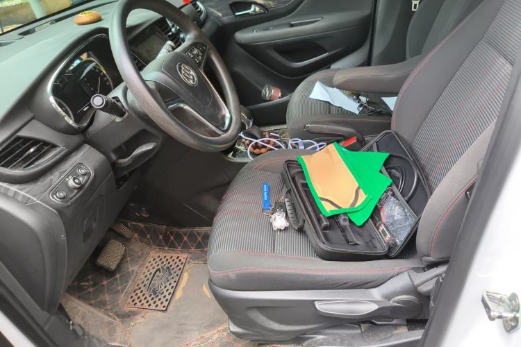 Used Buick Encore 2018 18T Automatic Two-Wheel Drive Urban Leading Model Left Front Seat