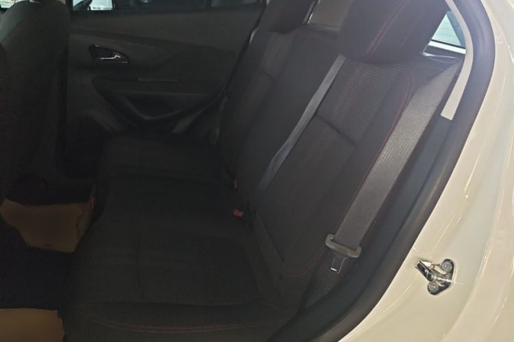 Used Buick Encore 2018 18T Automatic Two-Wheel Drive Urban Leading Model Left Rear Seat