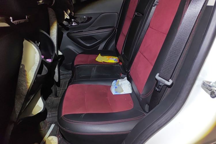Used Buick Encore 2018 18T Automatic Two-Wheel Drive Urban Elite Model Left Rear Seat