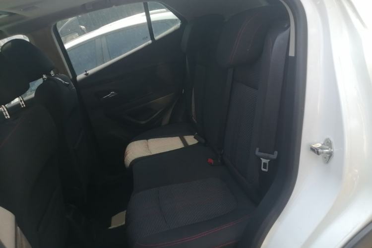 Used Buick Encore 2018 18T Automatic Two-Wheel Drive Urban Leading Model Left Rear Seat