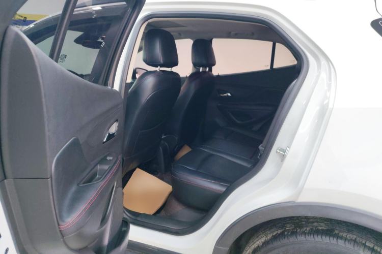 Used Buick Encore 2018 18T Automatic Two-Wheel Drive Urban Leading Model Left Rear Seat