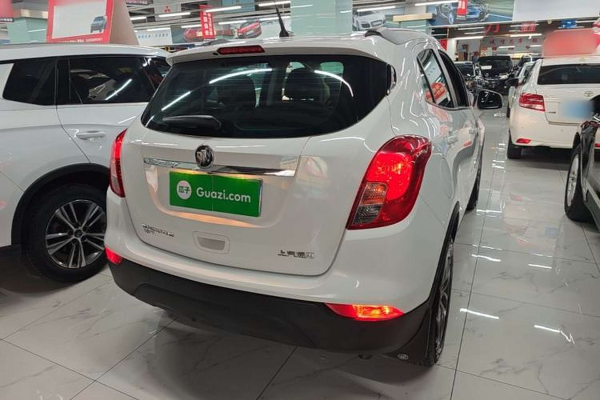 Used Buick Encore 2018 18T Automatic Two-Wheel Drive Urban Leading Model Rear Right 45 Deg