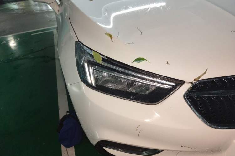 Used Buick Encore 2018 18T Automatic Two-Wheel Drive Urban Fashion Model Right Front Headlight