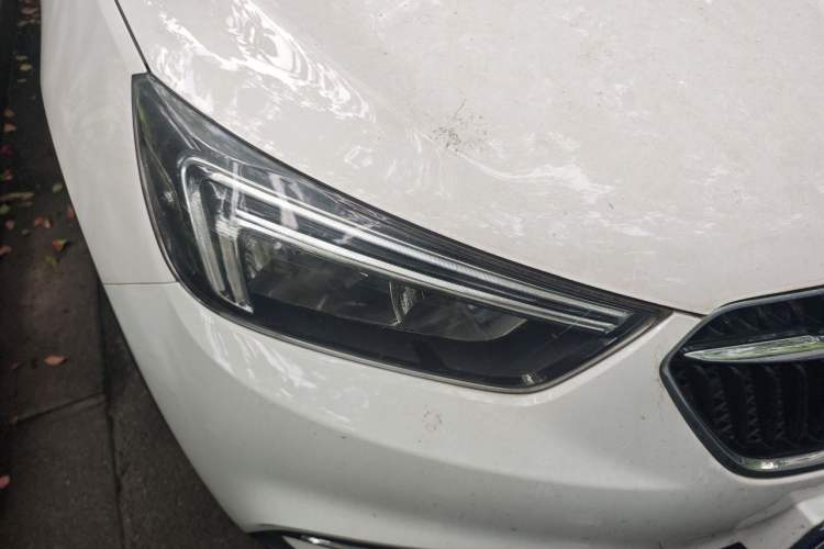 Used Buick Encore 2018 18T Automatic Two-Wheel Drive Urban Leading Model Right Front Headlight