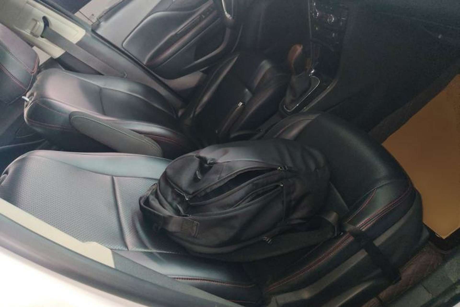 Used Buick Encore 2018 18T Automatic Two-Wheel Drive Urban Leading Model Right Front Seat
