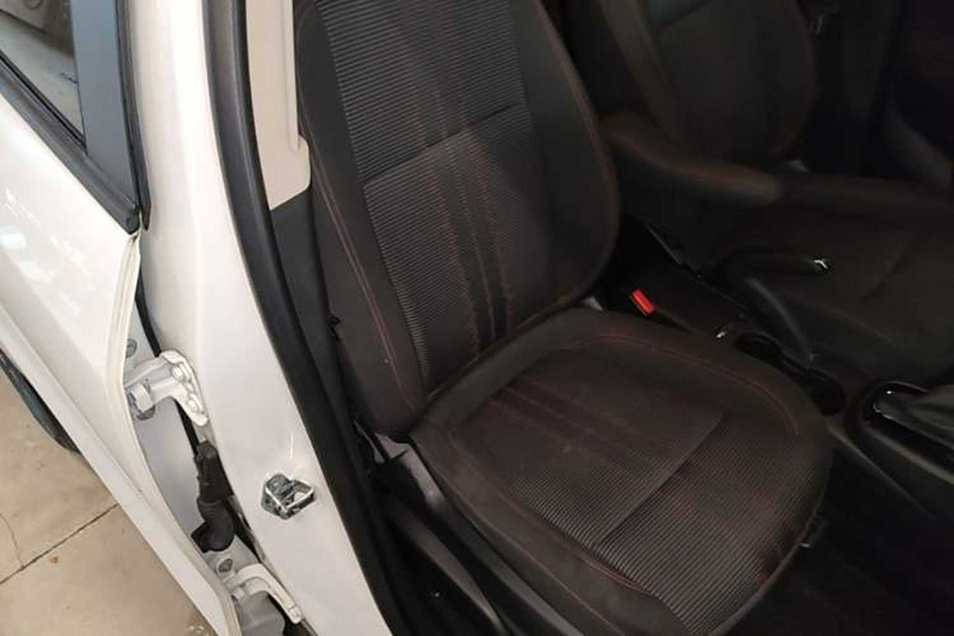 Used Buick Encore 2018 18T Automatic Two-Wheel Drive Urban Leading Model Right Front Seat