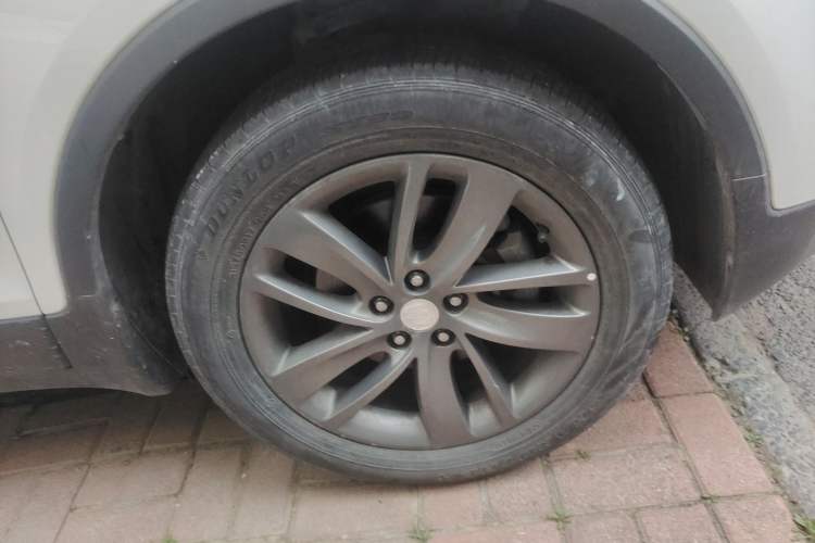 Used Buick Encore 2018 18T Automatic Two-Wheel Drive Urban Leading Model Right Front Wheel Hub