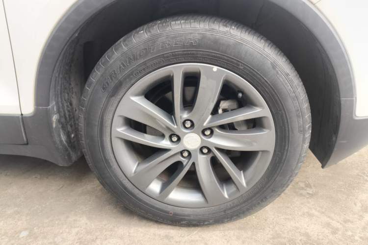 Used Buick Encore 2018 18T Automatic Two-Wheel Drive Urban Leading Model Right Front Wheel Hub