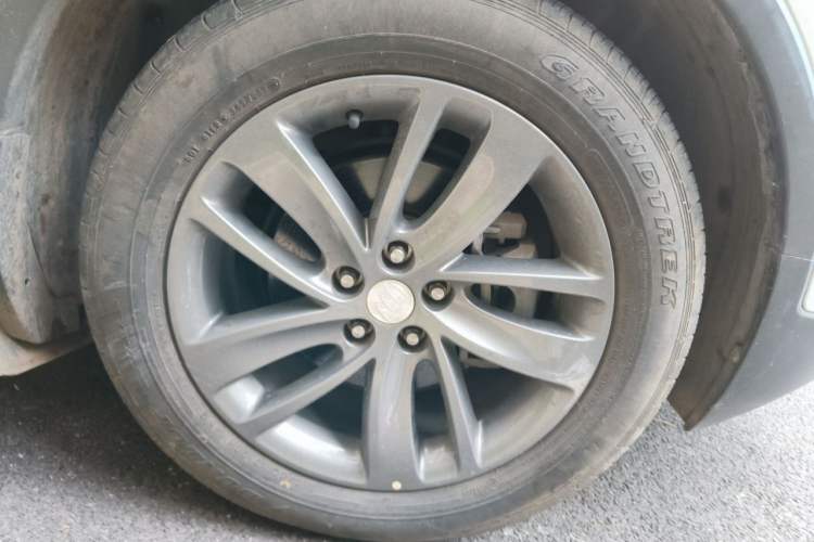 Used Buick Encore 2018 18T Automatic Two-Wheel Drive Urban Leading Model Right Front Wheel Hub