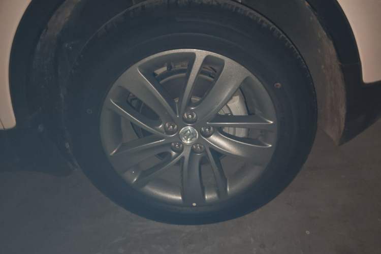 Used Buick Encore 2018 18T Automatic Two-Wheel Drive Urban Leading Model Right Front Wheel Hub