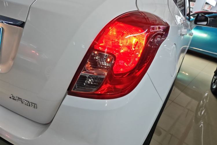 Used Buick Encore 2018 18T Automatic Two-Wheel Drive Urban Leading Model Right Rear Taillight