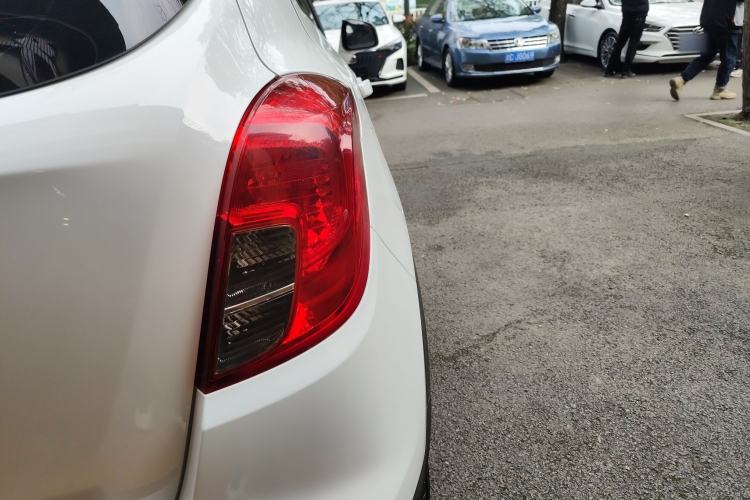 Used Buick Encore 2018 18T Automatic Two-Wheel Drive Urban Leading Model Right Rear Taillight