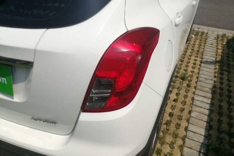 Used Buick Encore 2018 18T Automatic Two-Wheel Drive Urban Leading Model Right Rear Taillight