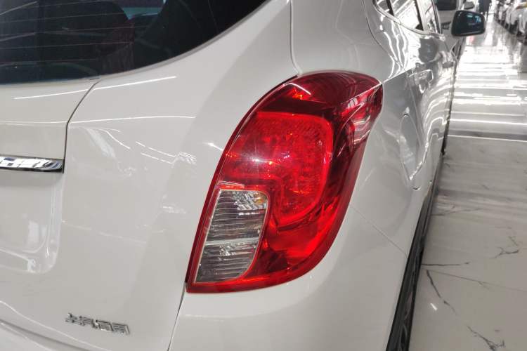 Used Buick Encore 2018 18T Automatic Two-Wheel Drive Urban Leading Model Right Rear Taillight